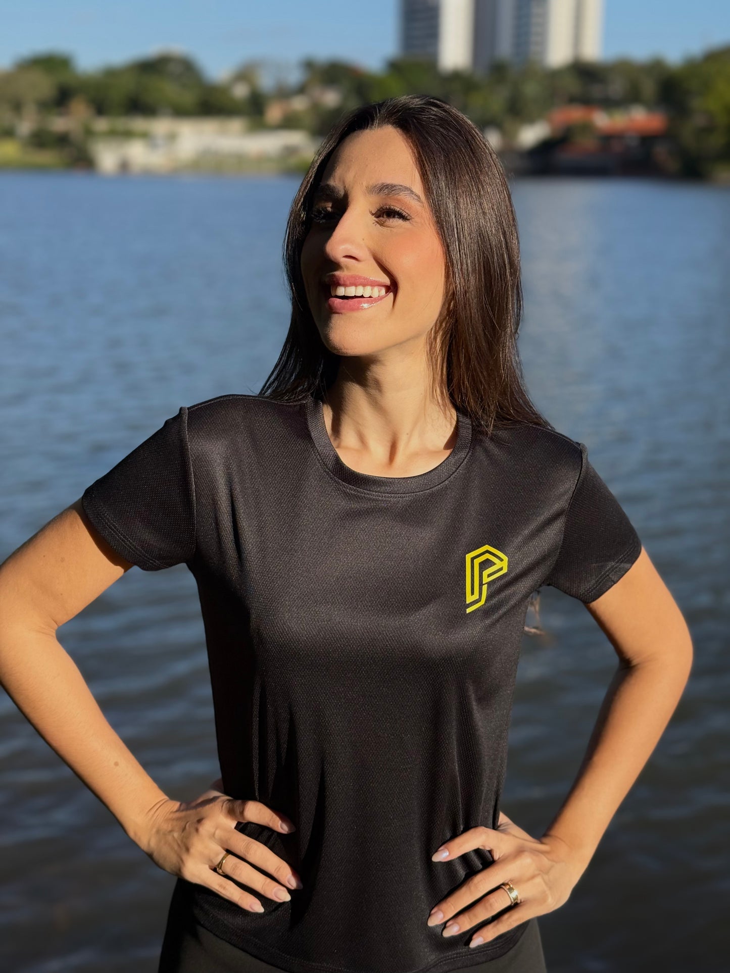 Camiseta Baby Look Feminina Dry Fit Tem Que Ter Fome Preta com Proteção UV