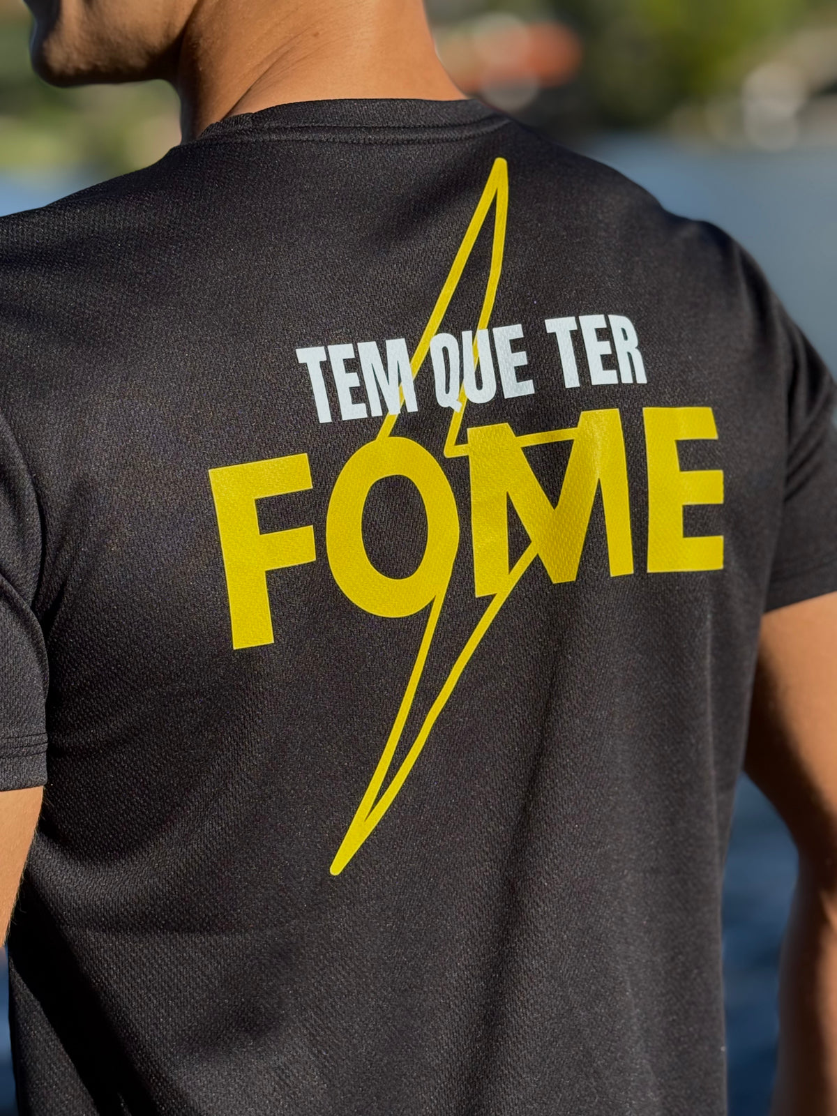 Camiseta Dry Fit Masculina Treho "Tem Que Ter Fome" Preta