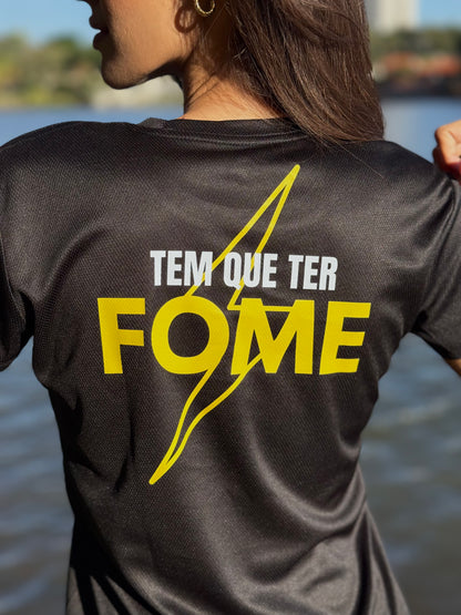 Camiseta Baby Look Feminina Dry Fit Tem Que Ter Fome Preta com Proteção UV